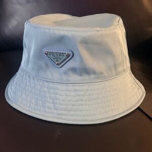 WOMEN'S PRADA BLUE RE-NYLON BUCKET HAT LOGO PLAQUE ONE SIZE